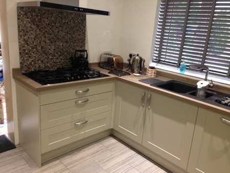 Kitchen installers in Cirencester Gloucestershire, kitchen carpenters