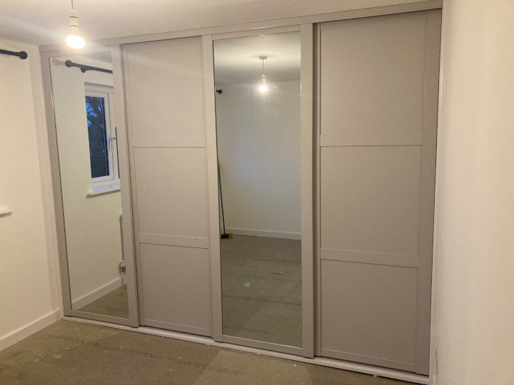 Made to measure bedroom furniture Cirencester Glos, 